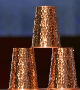 Gobelets en cuivre, élégantes tasses en métal pour l'eau, les jus, les cocktails, durables, réutilisables, pour la cuisine, la salle à manger, les boissons. - Product Image 2