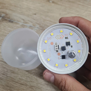 Bombillas LED al por mayor 10W 15W 20W Bombillas LED SKD OEM 20,000 Horas Ahorro de Energía CRI>84 6500K DOB Driver AC220V Carcasa de Aluminio - Product Image 1