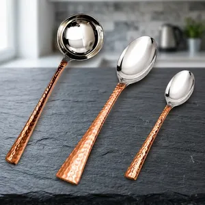 Ensemble de 3 cuillères de service en acier inoxydable avec manche en cuivre martelé, cuillère à soupe, cuillère à dessert, finition miroir de qualité supérieure - Product Image 4
