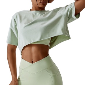 T-shirt 100% coton de haute qualité pour femme, manches courtes, coupe courte, épaules tombantes, style ample et baggy. - Product Image 1