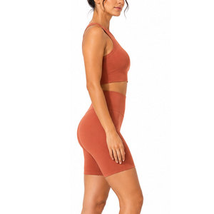 Ensemble de shorts athlétiques pour femmes modernes, 2 pièces, extensibles, respirants, vêtements de sport pour le yoga, la remise en forme, la salle de sport, l'entraînement et les activités de plein air - Product Image 6