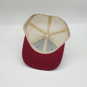 Gorra Snapback Unisex de 5 Paneles con Visera Plana Negra, 100% Poliéster, Ajustable, con Orificios Cortados con Láser, para las Cuatro Estaciones, Modelo 2026 Premium OARH INT INDUSTRY - Product Image 3