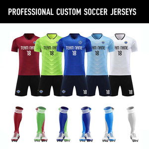 Uniformes de fútbol para hombre al por mayor de tendencia superior hechos en fábrica conjuntos de ropa de fútbol de color degradado por Old-Fit International - Product Image 5