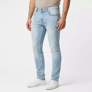 Jeans da Uomo Slim Fit a Vita Media in Denim di Cotone Traspirante, Collezione Casual Prodotta in Bangladesh - Product Image 3