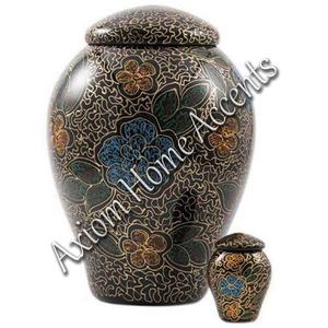 Urna de cremación de aluminio hecha a mano con diseño clásico, urna de tributo perfecto de Axiom Home Accents - Product Image 6