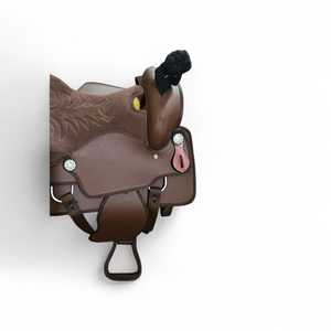TI101OA064 Silla de montar para caballo personalizada de marca, estilo Western, de cuero sintético PU, con asiento suave, armazón de fibra de vidrio y herrajes de acero inoxidable - Product Image 2