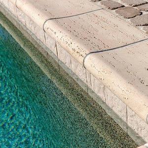 Dalles épaisses antidérapantes en grès beige pour piscine moderne et spa/villa extérieurs - Product Image 1