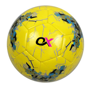 Nuevos Balones de Fútbol y Soccer Fabricados en Pakistán para Práctica, Balones de Fútbol de Cuero Resistentes Personalizados al por Mayor - Product Image 1