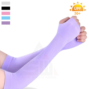 ปลอกแขนกันลมป้องกันรังสียูวี UPF 50+ สำหรับทุกเพศ ผลิตจากโพลีเอสเตอร์ น้ำหนัก 80 กรัม สีม่วง ไซส์เดียว เหมาะสำหรับปั่นจักรยาน - Product Image 1