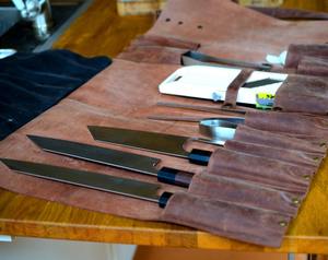 Étui à couteaux en cuir de qualité supérieure, boîte de rangement pour couteaux de chef, organiseur d'outils culinaires professionnels, étui de protection anti-odeurs pour la cuisine - Product Image 4