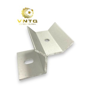 Pince de fixation VNTG V22 en aluminium pour panneaux solaires ondulés avec coussinet EPDM et fixations pour système de montage sur toiture métallique - Product Image 4