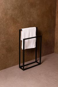 Porte-serviettes en métal noir robuste en acier inoxydable pour serviettes de bain, accessoires de salle de bain disponibles au prix le plus bas - Product Image 4
