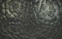 Venta al por mayor de estilo coreano negro antiguo cargadores cuencos de acero inoxidable de metal para servir plato de cena para fiestas de boda - Product Image 6