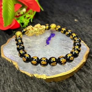 Bracelet Pixiu en obsidienne noire naturelle, bracelet en pierres précieuses polies, bijoux Feng Shui pour la prospérité, cadeau - Product Image 1