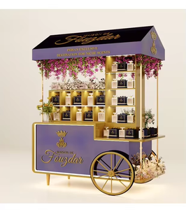 Aménagement intérieur moderne pour parfumerie : Agencement captivant, présentoirs haut de gamme, étagères à parfums, mobilier de vente élégant - Product Image 6