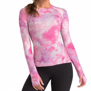 Nouveau haut de bain pour femme 2026 à manches longues, protection UV, rose et blanc tie-dye, en polyester, toutes saisons, production Harry Johnson - Product Image 1