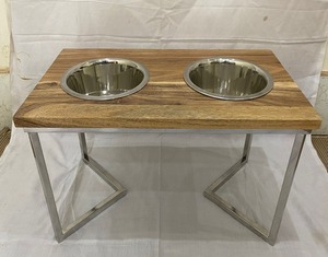 Table d'alimentation pour chien en bois de taille moyenne avec double gamelle en acier inoxydable, pour exportateur indien, durable, pour l'alimentation des animaux de compagnie, pour la distribution mondiale - Product Image 4