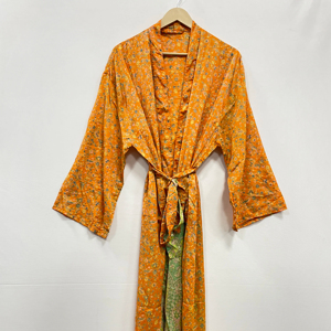 ชุดคลุมยาวลายดอกไม้ผ้าไหมอินเดียสไตล์โบโฮ ชุดคลุมชายหาด ชุดนอนสบายๆ ทำมือ ชุดคลุมสำหรับคนท้อง น้ำหนักเบา - Product Image 1