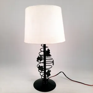 Lámpara de Mesa Lateral de Metal de Alta Calidad con Luz LED de Bajo Consumo para Lectura y Relajación, Disponible a un Precio Competitivo - Product Image 2