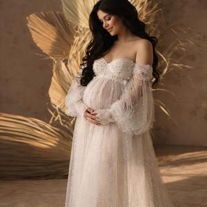 Vestido de Maternidad Blanco Perla para Baby Shower, Elegante Vestido de Embarazo con Hombros Descubiertos, Suave y Fluido, para Sesión de Fotos y Fiestas - Product Image 3