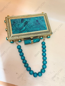 Pochette de soirée de luxe en malachite, en laiton doré, faite à la main, de créateur, pour mariage et mariée - Product Image 5