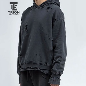 เสื้อฮู้ดดี้ผู้ชายผ้าแห้งเร็วระบายอากาศได้ดี สีพื้น แต่งดีเทลขาดๆ แบบสั่งทำพิเศษสำหรับผู้ชาย - Product Image 6