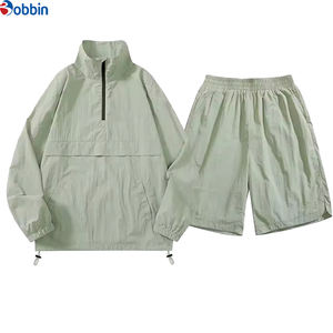 Conjunto Deportivo Unisex de 2 Piezas con Media Cremallera, Cómodo y Transpirable, Chaqueta Cortavientos de Verano y Pantalones Cortos Deportivos para Actividades al Aire Libre - Product Image 4