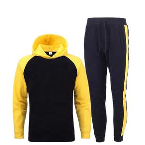2024 hombres 100% algodón polar grueso y cálido manga raglán Color bloque hombres pulóver Sudadera con capucha y pantalones de chándal OEM gimnasio chándales - Product Image 1