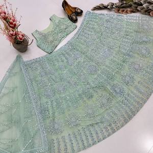 Lehenga Choli de créateur en Georgette, noir, avec broderie à sequins, réversible, séchage rapide, pour mariage, Diwali et fêtes - Product Image 4