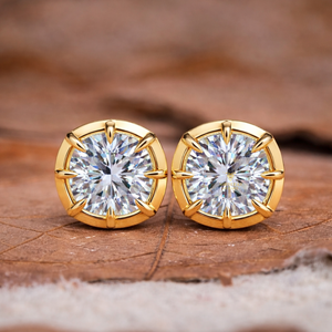Pendientes de Diamantes Redondos con Engaste de Oro Sólido de 14K/18K, Diamantes Cultivados en Laboratorio con Calidad VVS, Certificados por IGI, Regalo de Boda para Mujer - Product Image 2