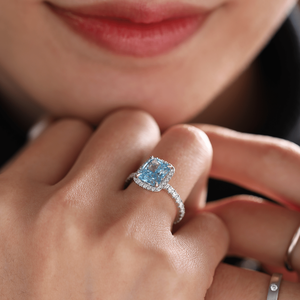 New Arrival Solid White Gold 2.5ct Blue Lab Grown <b>Diamond</b> <b>Ring</b> Radiant Cut Halo Engagement <b>Ring</b> with U Shape Pave <b>Diamond</b> Band - Product Image 5