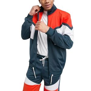 เสื้อแจ็คเก็ตไนลอนกันลมแบบคลาสสิคใหม่สำหรับฤดูร้อน พร้อมฮู้ดและกางเกงขาสั้น ชุดเซ็ต 2 ชิ้นสำหรับผู้ชาย - Product Image 2