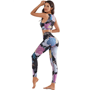 Ensemble de leggings de yoga 2 pièces grande taille de haute qualité, fabrication OEM personnalisée, exportateur en gros B2B, fabriqué au Pakistan. - Product Image 1