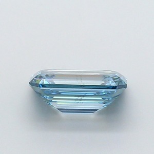 Diamant de laboratoire CVD de 1,92 carat, taille émeraude, bleu vif fantaisie, clarté VS2, polissage excellent, qualité supérieure, pour joaillerie fine - Product Image 2