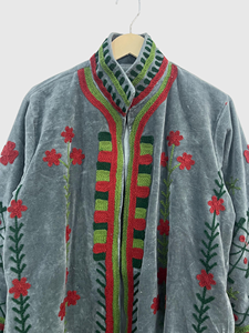 Veste en velours brodée de fleurs, col mandarin, manches longues, style Prairie Chic, grande taille, vêtements d'hiver pour femmes - Product Image 5