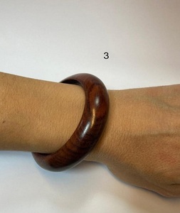 กำไลข้อมือไม้โบราณทำมือสั่งทำพิเศษสำหรับงานแต่งงานและงานปาร์ตี้ แบรนด์ F S INTERNAONAL ผลิตที่อุตรพัฎฐ์ สำหรับผู้ชาย - Product Image 5