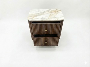 Table d'appoint moderne avec 2 tiroirs, en MDF acacia, placage chêne, plateau en marbre, design dynamique pour salles à manger et espaces de vie. chambre à coucher. - Product Image 3