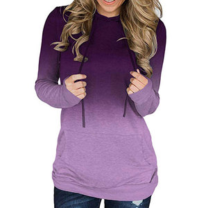 Sudadera con capucha efecto degradado con logo y bolsillo canguro, estilo pullover, diseño premium con precio mayorista para compradores al por mayor - Product Image 1