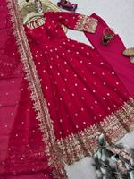 Robe longue Anarkali de style indien traditionnel avec broderie, dupatta de créateur, Anarkali prêt-à-porter