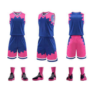 Conjunto de Uniforme de Baloncesto Exclusivo, Nuevo Diseño Sublimado y Cosido, Transpirable, Tallas Grandes, Absorbe la Humedad - Product Image 4