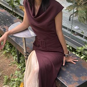 Robe midi décontractée structurée pour femme, style bustier, col rond, manches courtes, coupe ample, couleur unie, marque AnyShape, ODM - Product Image 1