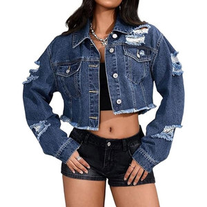 เสื้อแจ็คเก็ตยีนส์ครอปสำหรับผู้หญิง แขนยาว แต่งขาด กระดุมผ่าหน้า ชายดิบ ดีไซน์ขาดๆ แบบสั้น สไตล์ลำลองแนวสตรีทแฟชั่น - Product Image 1