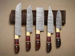 Ensemble de 5 couteaux de cuisine Damas faits à la main en acier à haute teneur en carbone, couteaux de chef professionnels, fournisseur d'ensembles de couteaux de cuisine - Product Image 4