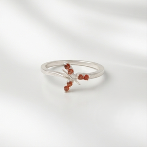 DIVYORO DRAGONFLY TRENDS SILVER Anillo moderno para boda y fiesta para mujer - Product Image 1