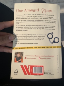 หนังสือเรื่อง "การฆาตกรรมที่จัดเตรียมไว้" โดยเชตัน บากัต หนังสือภาษาอังกฤษ ปกอ่อน แนวระทึกขวัญ นิยาย - Product Image 4
