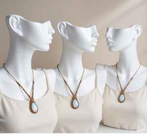 Colliers Pendentifs Bouddhistes en Macramé, Alliage de Zinc et Chaîne en Bambou, Vente en Gros HARI OM CREATIONS Jaipur - Product Image 1