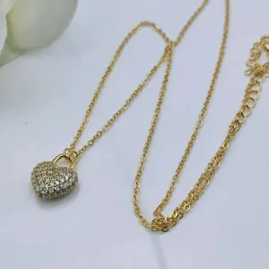 จี้รูปหัวใจสำหรับผู้หญิง ประดับเพชรทรงกลม ชุบทองคำเหลือง 14k - Product Image 3