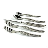 Ensemble de couverts en acier inoxydable durable avec poignée confortable pour la cuisine et la salle à manger à domicile