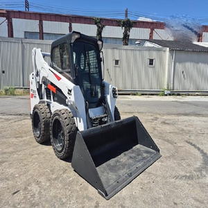 Cargadora Compacta S530 2016 con Cabina Cerrada, Máquina de Construcción de Alto Rendimiento - Product Image 1