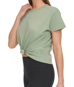 เสื้อยืดผ้าฝ้ายคุณภาพดี 100% สำหรับผู้หญิง แขนสั้น สีพื้น ระบายอากาศได้ดี น้ำหนักเบา สวมใส่สบายๆ ชุดลำลองฤดูร้อน เหมาะสำหรับกิจกรรมกลางแจ้ง - Product Image 5